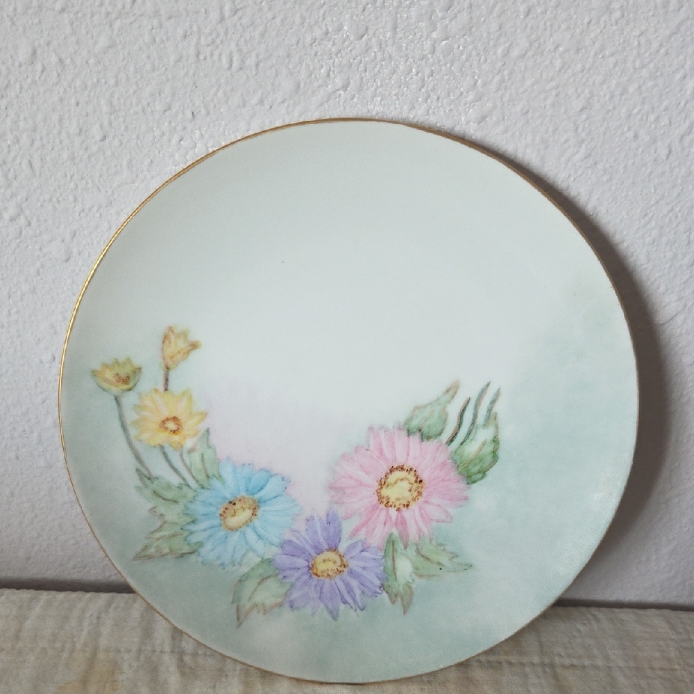 Floral Decorative Plate with Gold Rim